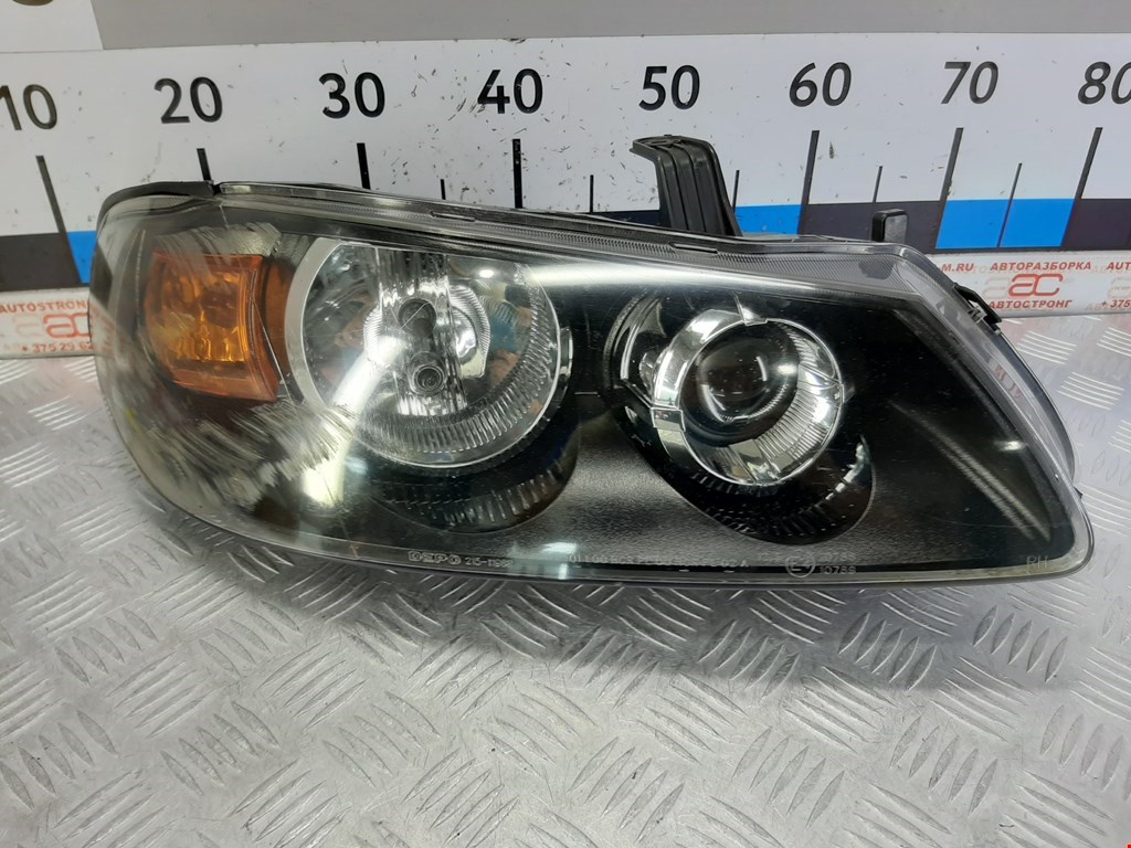 

Фара передняя правая Nissan Almera N16, Almera N16