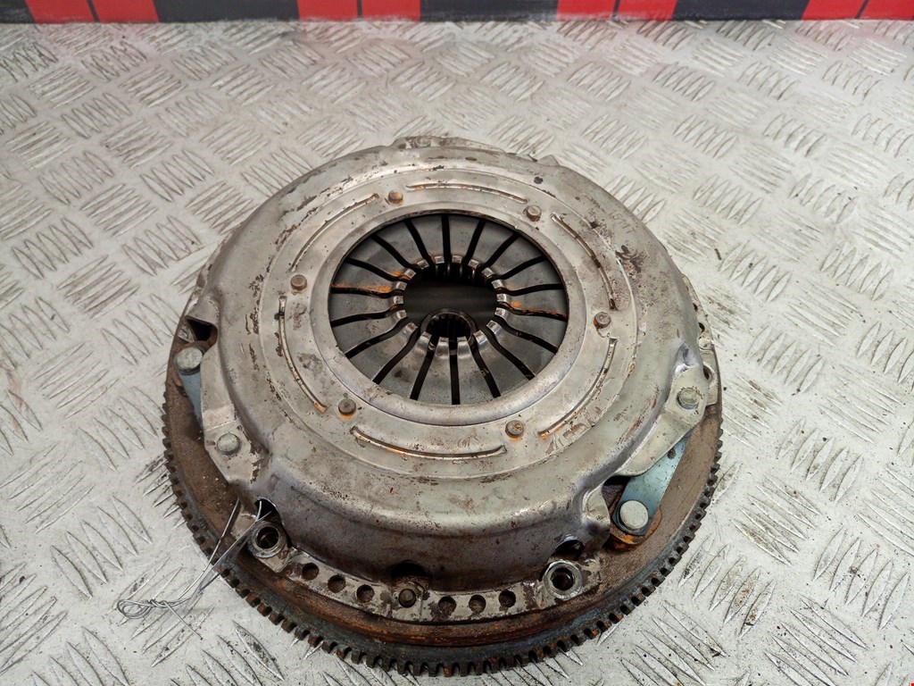 

Маховик (демпфер сцепления) Ford Focus 2, Focus 2