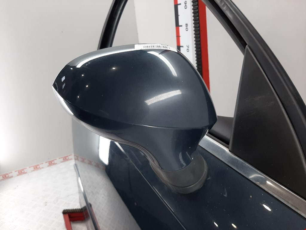 

Зеркало боковое правое Seat Exeo, Exeo