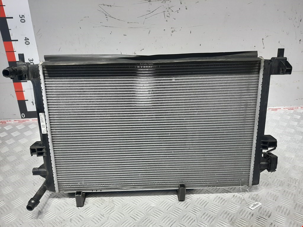

Радиатор основной Audi A3 8V, A3 8V