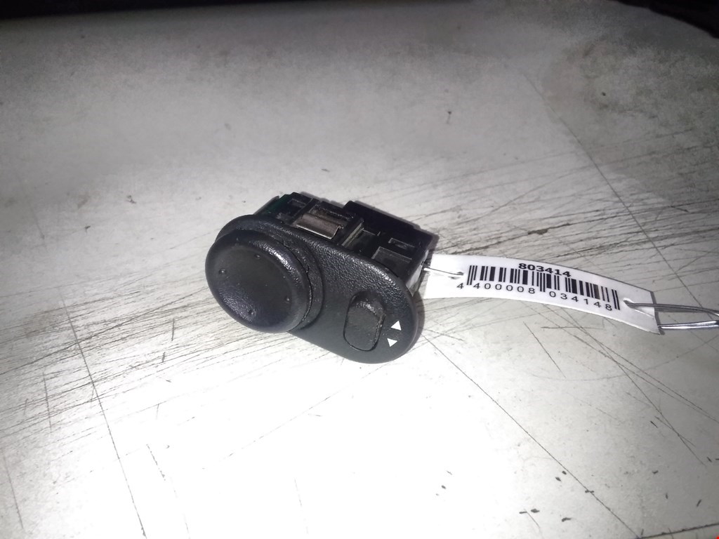 

Кнопка (джойстик) зеркал Opel Combo C, Combo C