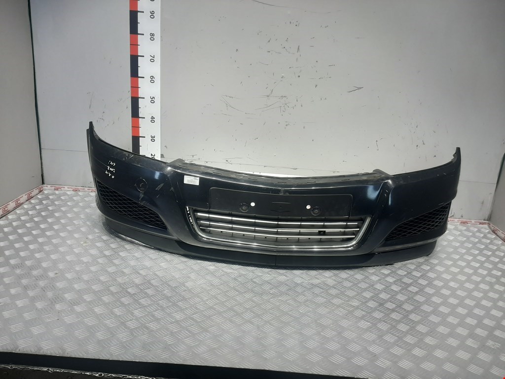 

Бампер передний Opel Astra H, Astra H
