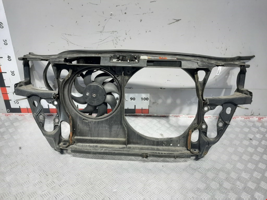 

Панель передняя (телевизор) Audi A4 B5, A4 B5