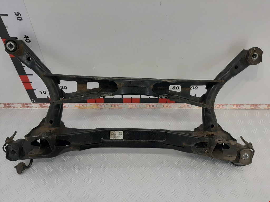

Балка подвески задняя Audi A3 8V, A3 8V