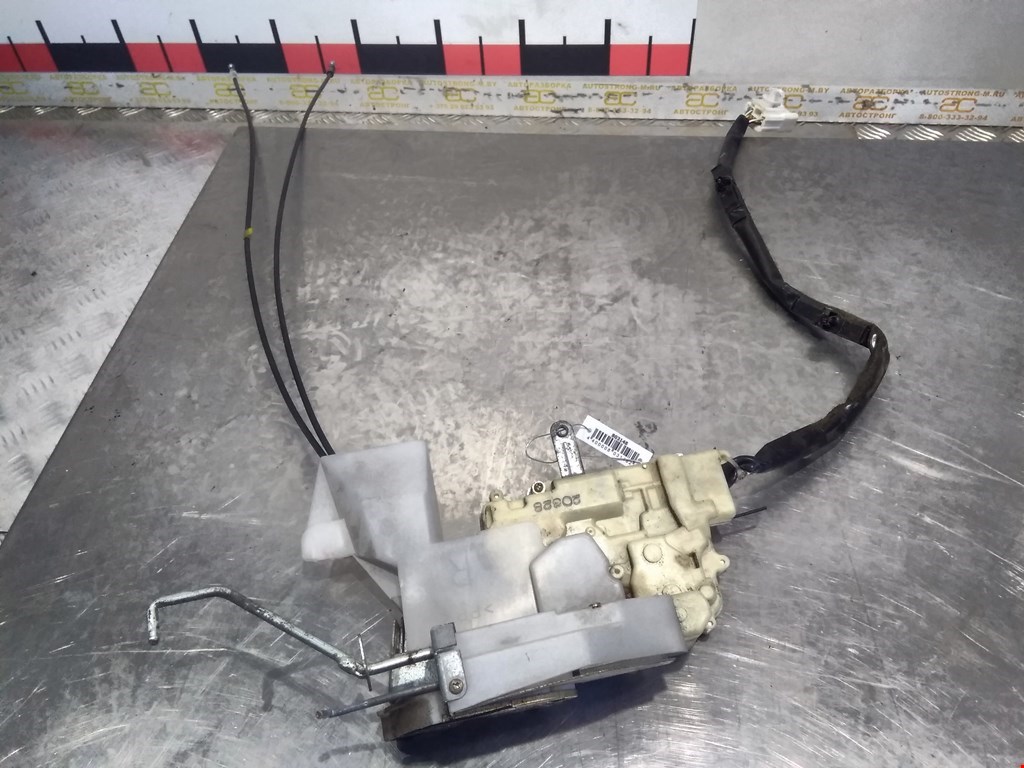 

Замок двери передней правой Toyota Celica 7, Celica 7