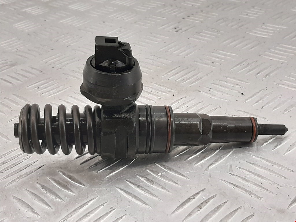 

Форсунка дизельная электрическая Volkswagen Passat 5 GP, Passat 5 GP