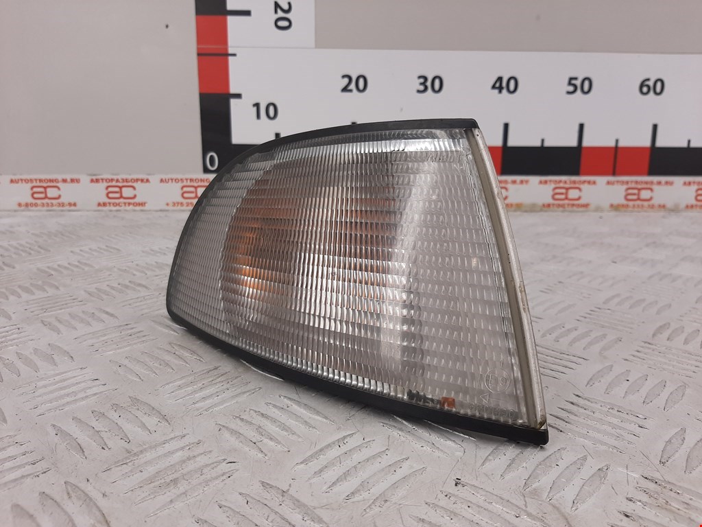 

Поворотник правый Audi A4 B5, A4 B5
