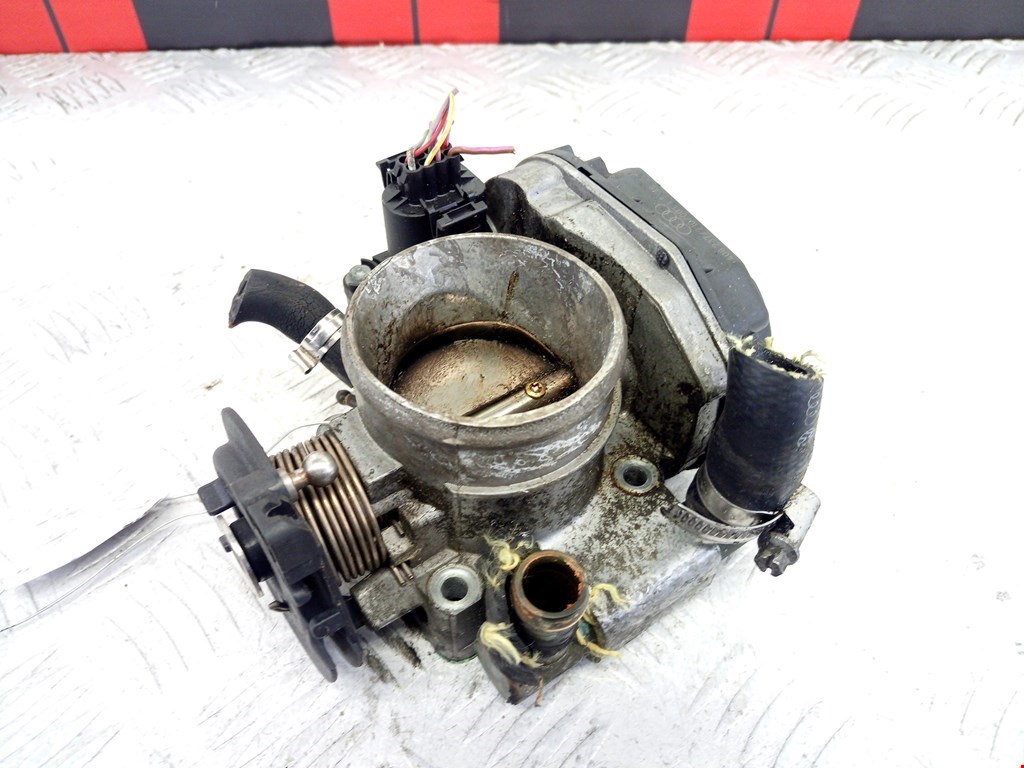 

Заслонка дроссельная Audi A4 B5, A4 B5