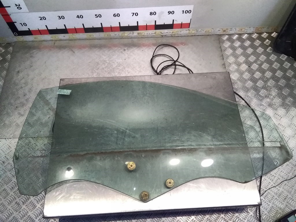 

Стекло боковой двери передней правой Toyota Celica 7, Celica 7