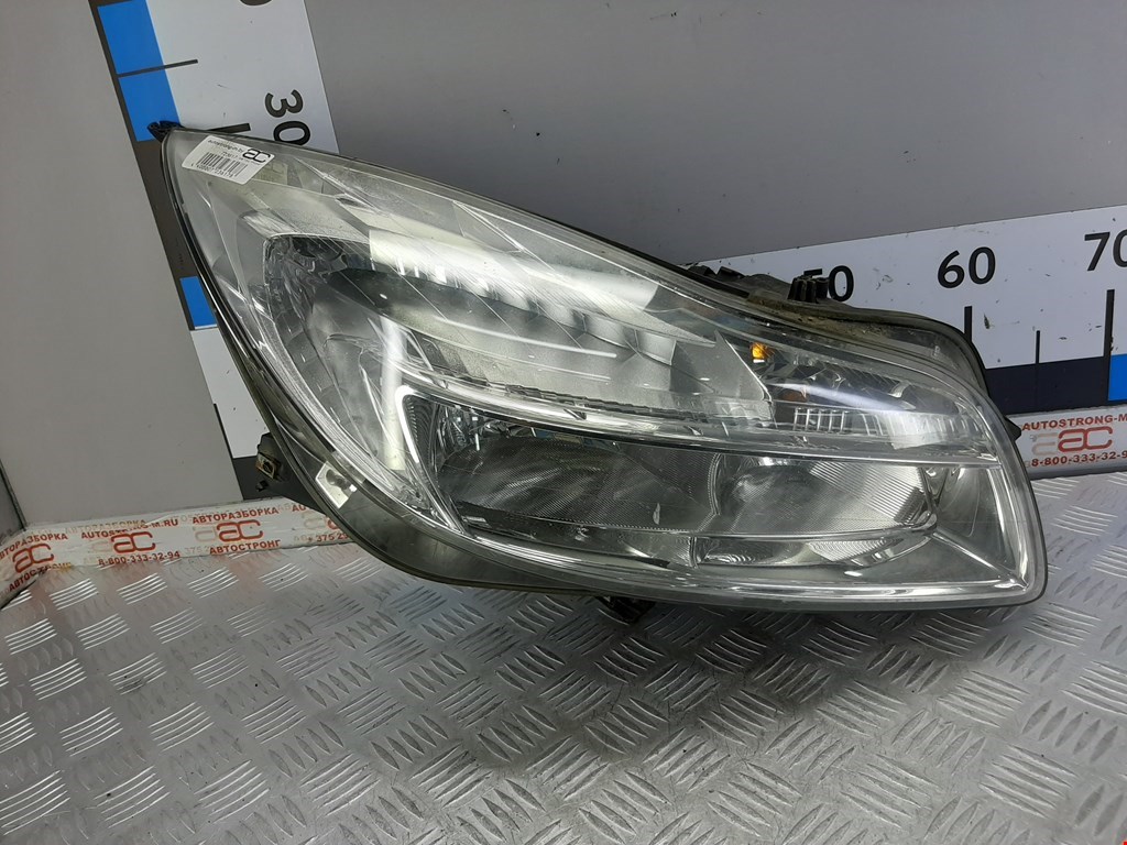 

Фара передняя правая Opel Insignia, Insignia