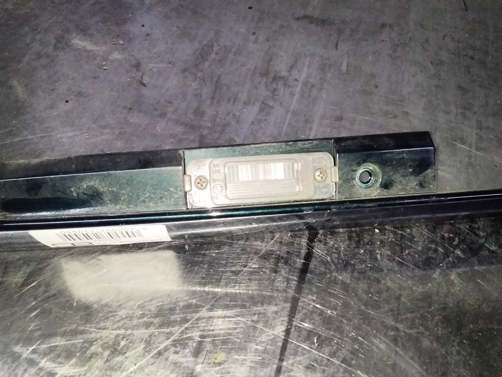 

Подсветка номера Mercedes W163 (ML Class), W163 (ML Class)