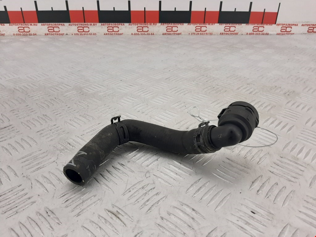 

Патрубок отопителя Volkswagen Golf 5, Golf 5