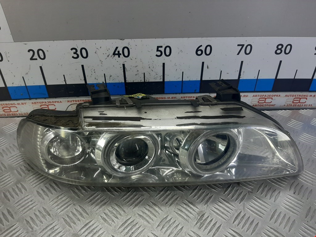 

Фара передняя правая BMW 5 Series (E39), 5 Series (E39)