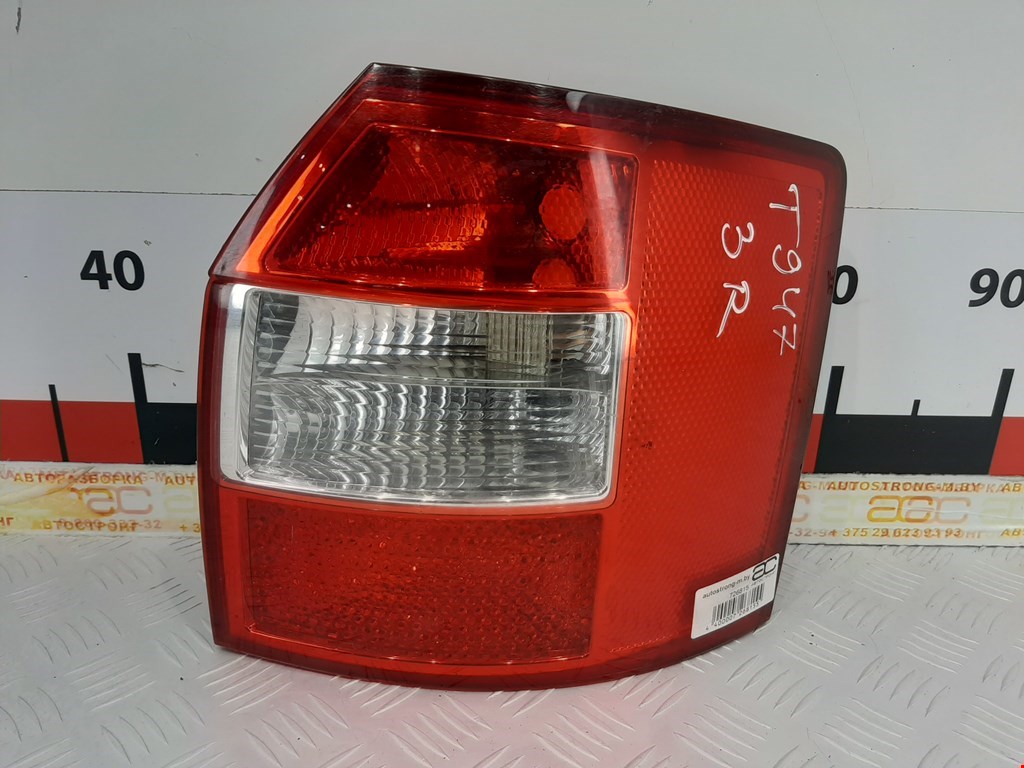 

Фонарь задний правый Audi A4 B6, A4 B6