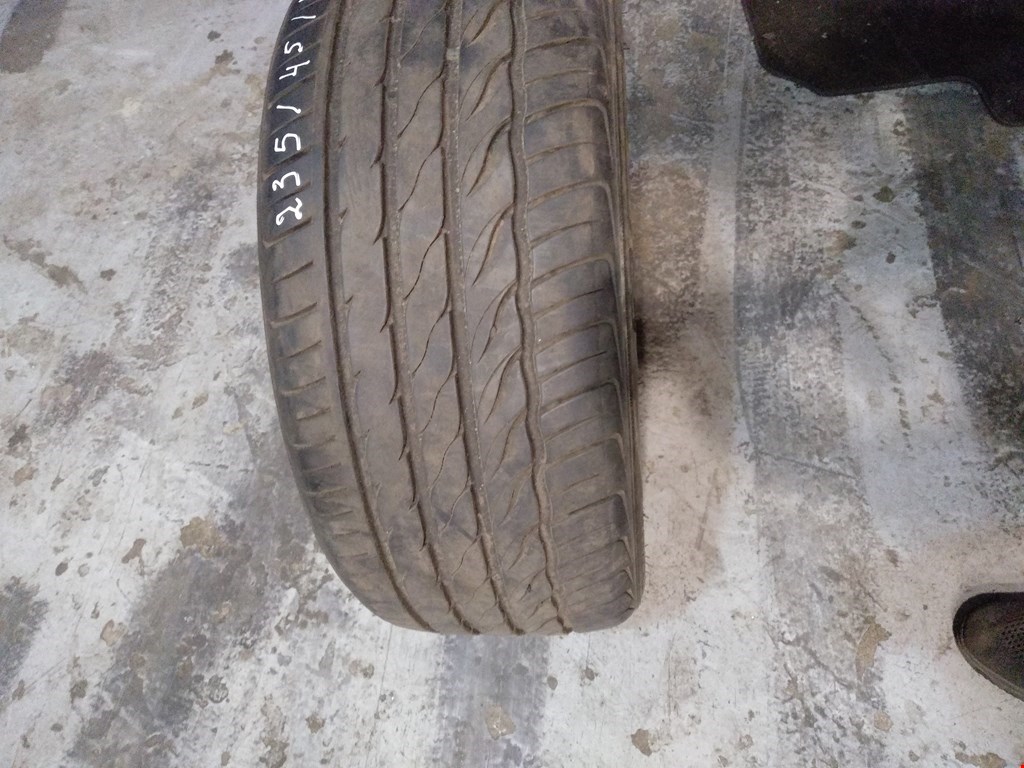 

Шина Volkswagen Passat 7, Passat 7