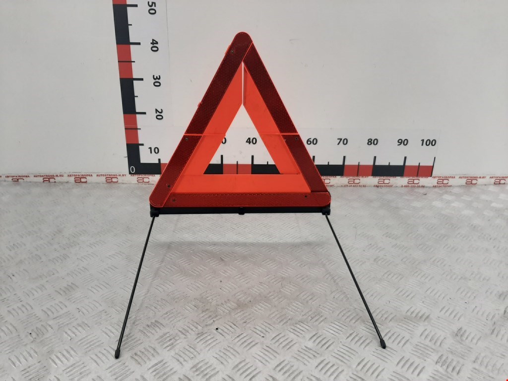 

Знак аварийной остановки Volkswagen Bora, Bora