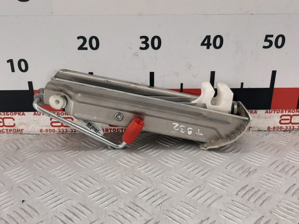 

Домкрат Audi A4 B5, A4 B5