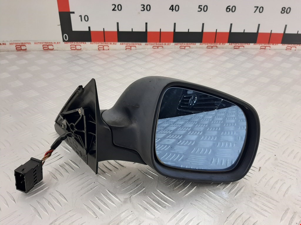 

Зеркало боковое правое Audi A4 B5, A4 B5