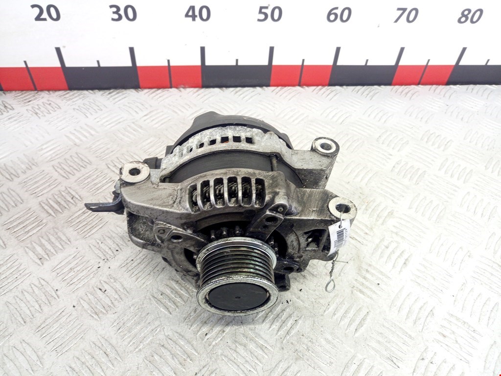 

Генератор Toyota Auris (E15J/E15UT), Auris (E15J/E15UT)