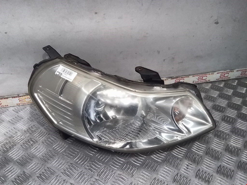 

Фара передняя правая Suzuki SX4, SX4