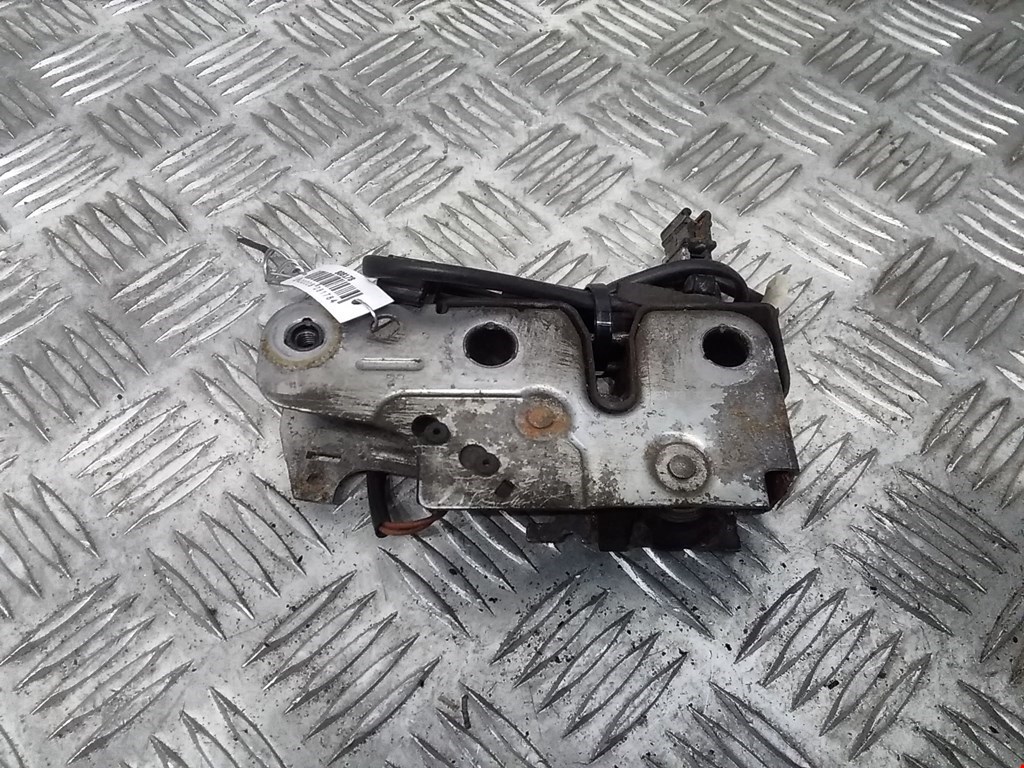 

Замок капота Volkswagen Passat 6, Passat 6