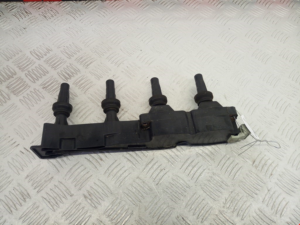 

Катушка зажигания Citroen C4, C4
