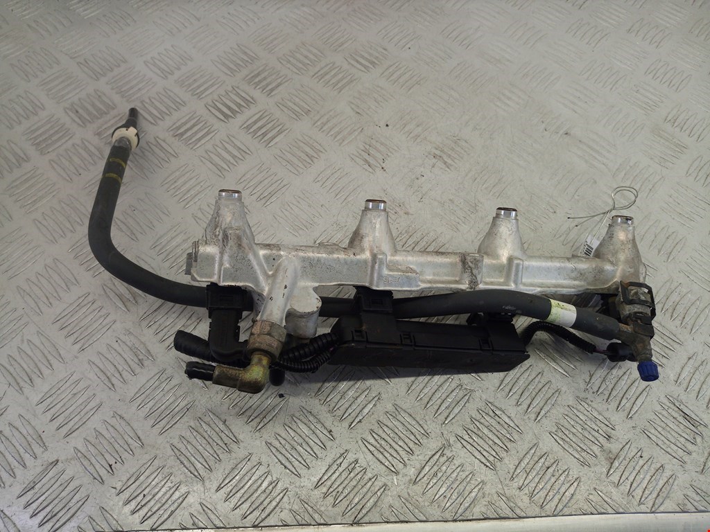 

Рампа топливная Ford Escort 6, Escort 6