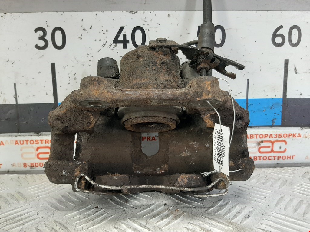 

Суппорт передний левый Audi A4 B5, A4 B5