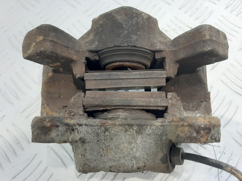 

Суппорт задний правый Volvo S70 V70 1, S70 V70 1