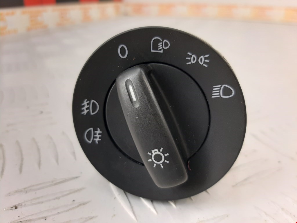 

Переключатель света Volkswagen Passat 6, Passat 6
