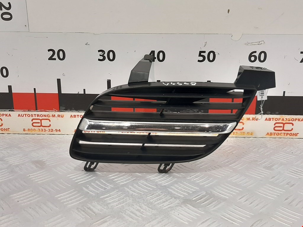 

Решетка радиатора Nissan Almera N16, Almera N16