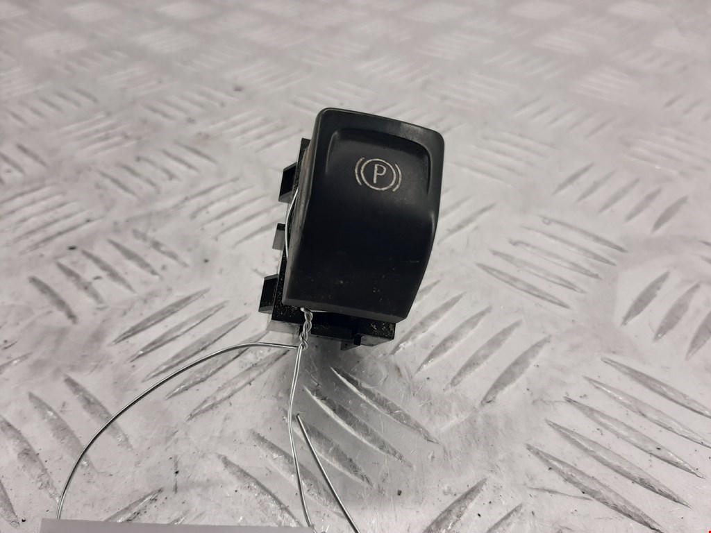 

Кнопка ручника (стояночного тормоза) Opel Meriva B, Meriva B