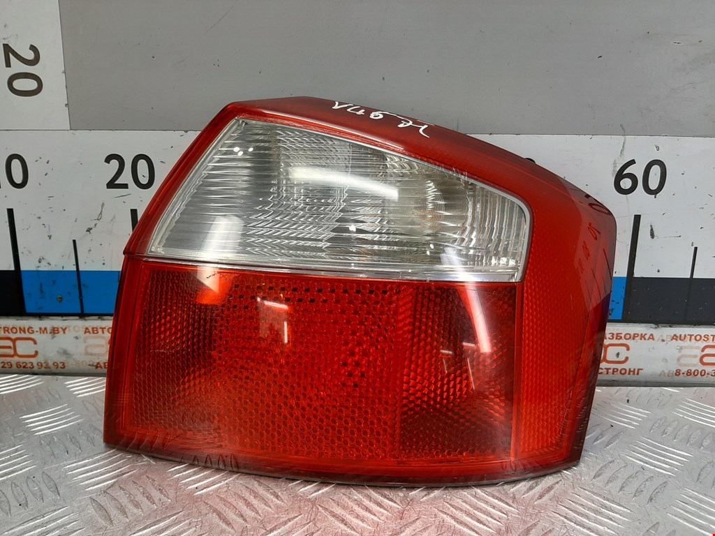 

Фонарь задний правый Audi A4 B6, A4 B6