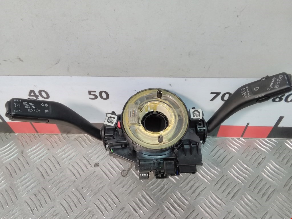 

Переключатель поворотов и дворников (стрекоза) Skoda Octavia 1Z, Octavia 1Z