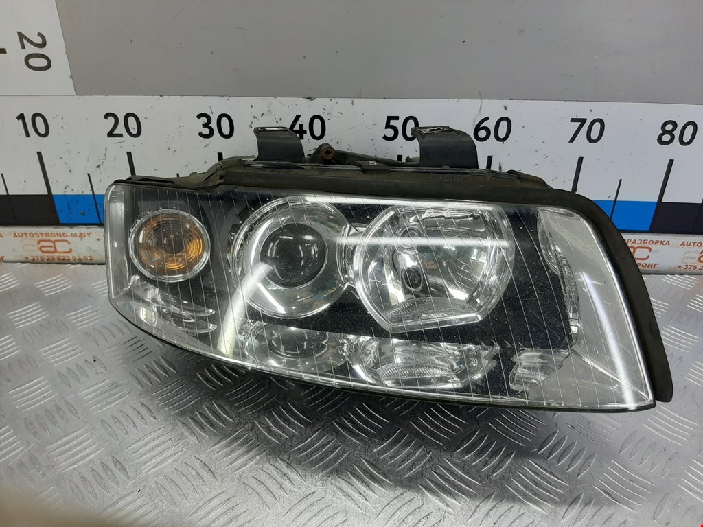 

Фара передняя правая Audi A4 B6, A4 B6