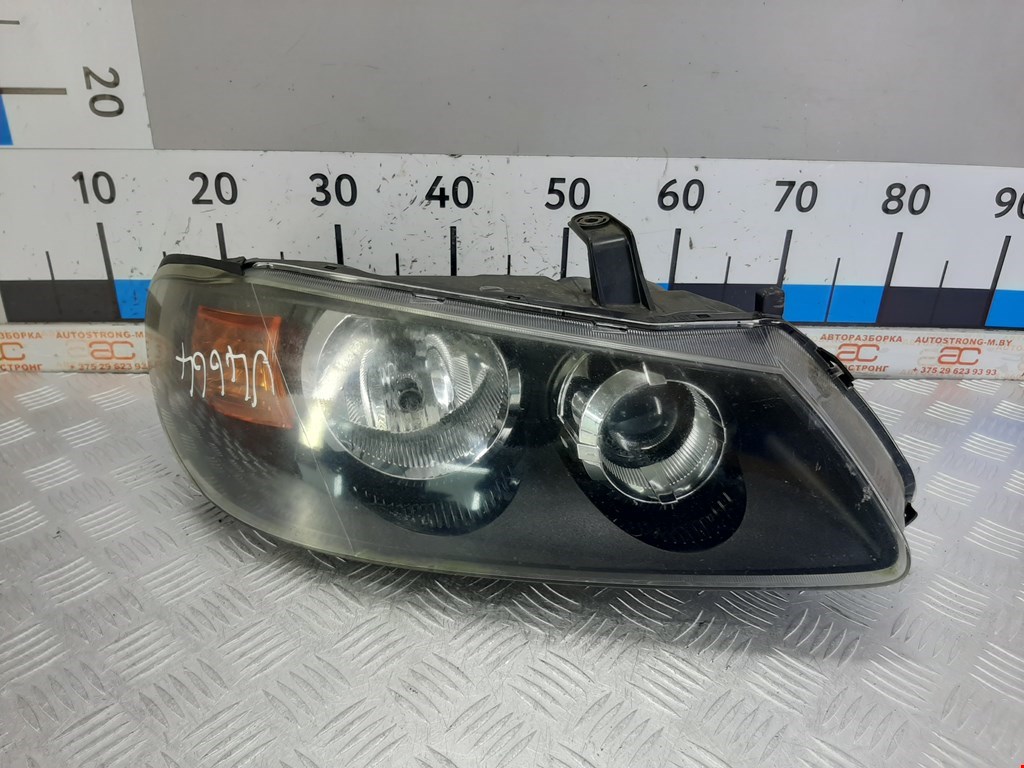 

Фара передняя правая Nissan Almera N16, Almera N16