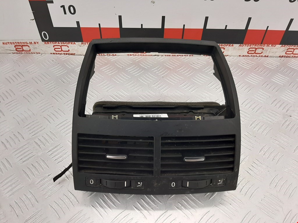 

Дефлектор обдува салона Volkswagen Touareg, Touareg