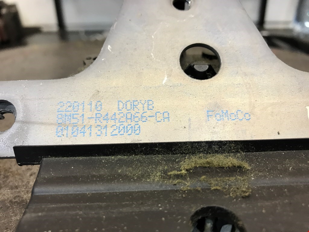 

Замок крышки (двери) багажника Ford Focus 2, Focus 2