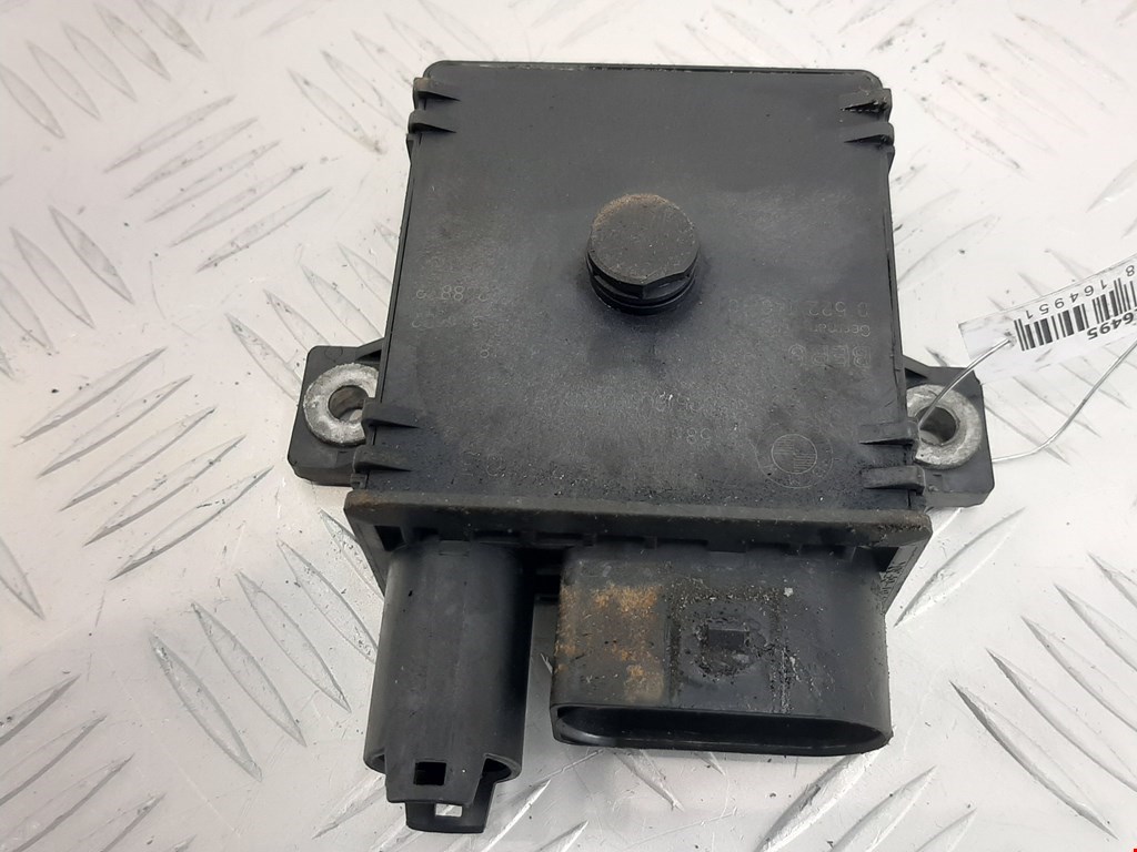 

Реле свечей накала BMW 7 Series (E65/E66), 7 Series (E65/E66)