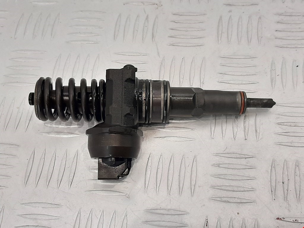 

Форсунка дизельная электрическая Volkswagen Passat 5 GP, Passat 5 GP