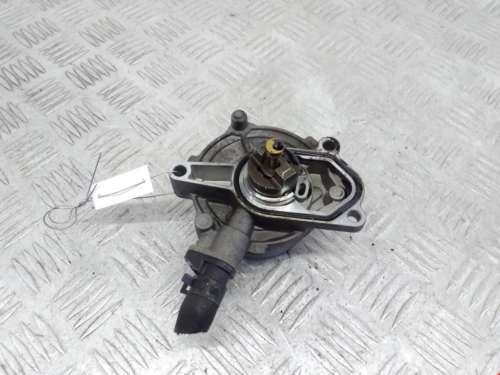 

Насос вакуумный Hyundai i 30, i 30