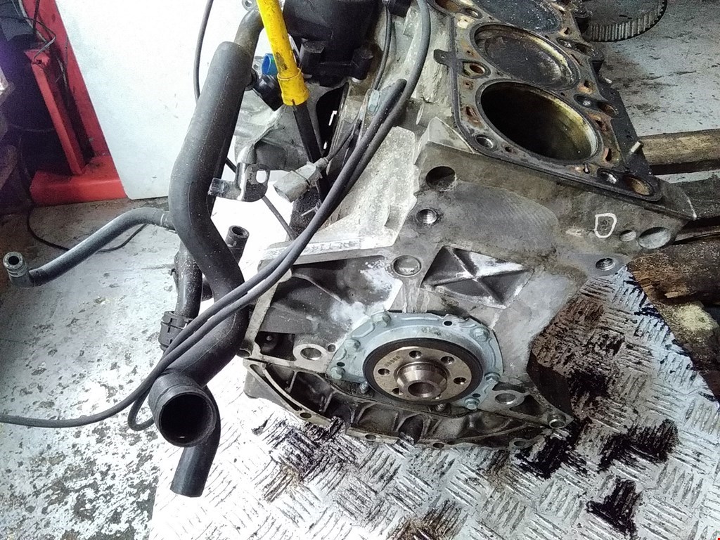 

Блок двигателя (картер) Audi A4 B6, A4 B6