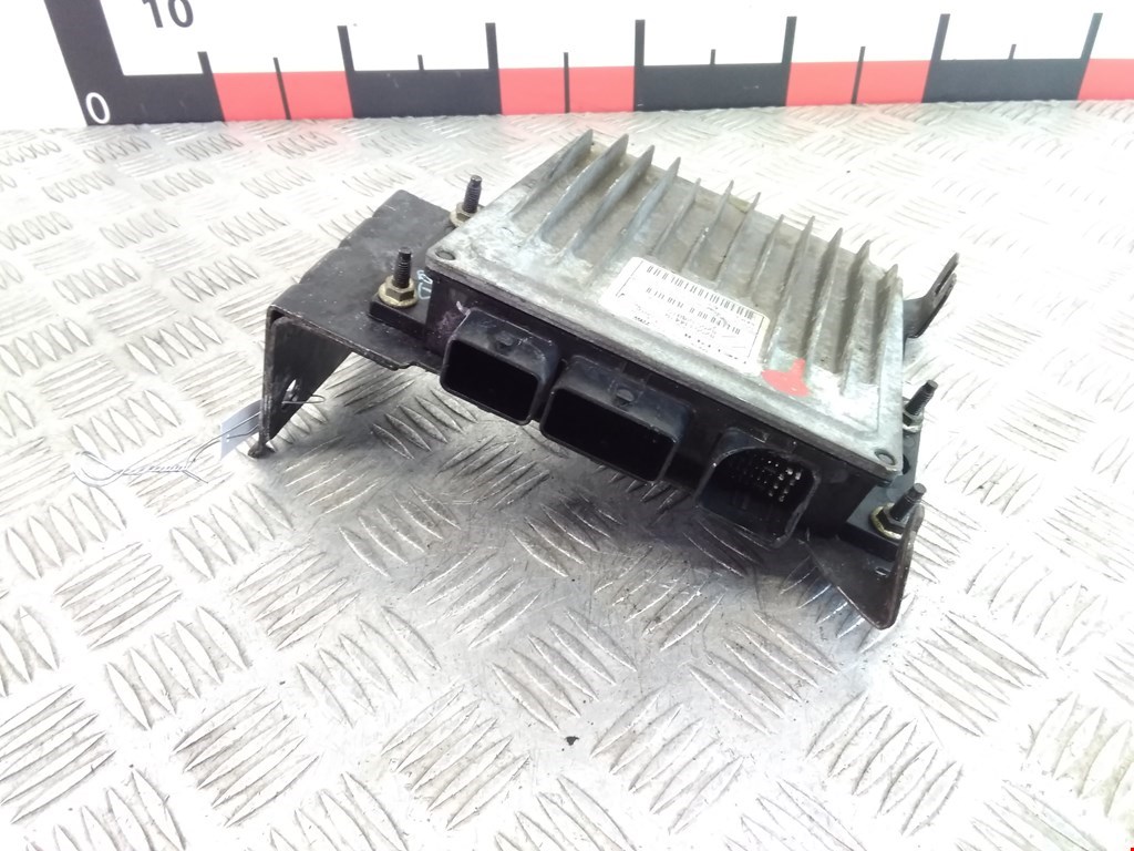 

Блок управления двигателем Renault Megane 2, Megane 2