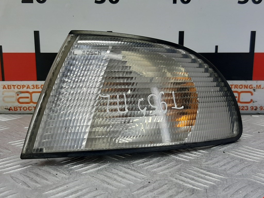 

Поворотник левый Audi A4 B5, A4 B5