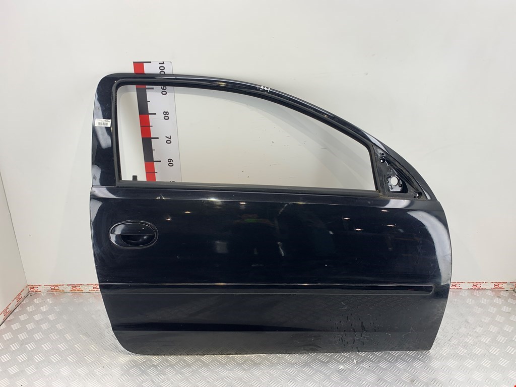 

Дверь передняя правая Opel Corsa C, Corsa C