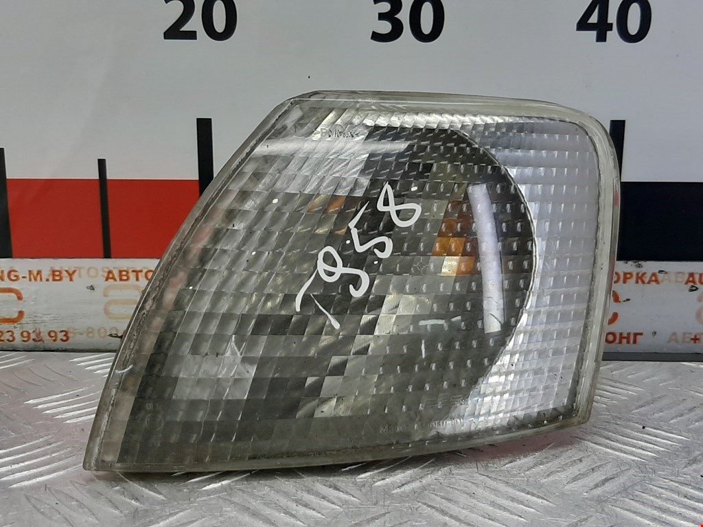 

Поворотник левый Volkswagen Passat 5, Passat 5