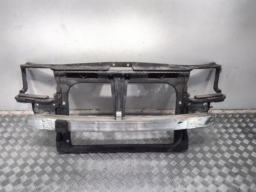 

Панель передняя (телевизор) Audi A3 8L, A3 8L
