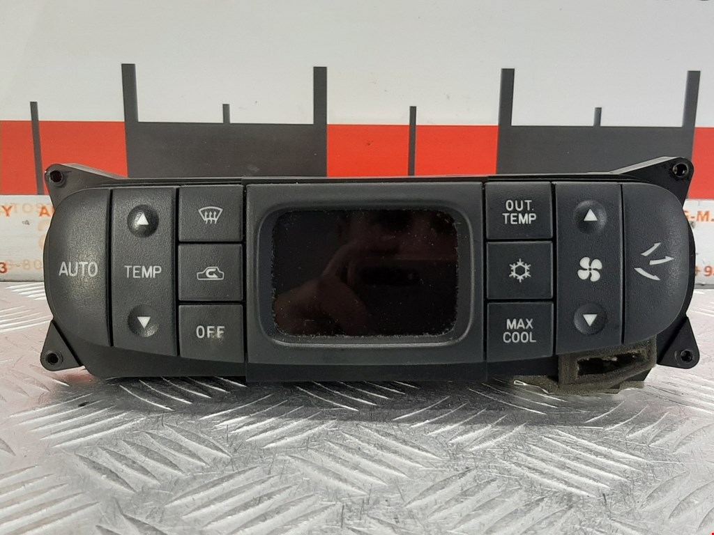 

Переключатель печки Mitsubishi Carisma, Carisma