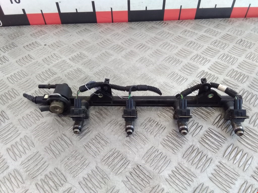 

Рампа топливная Ford Fiesta 5, Fiesta 5