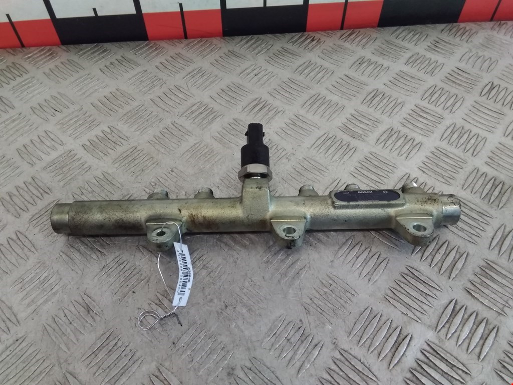 

Датчик давления топлива Fiat Punto 2, Punto 2